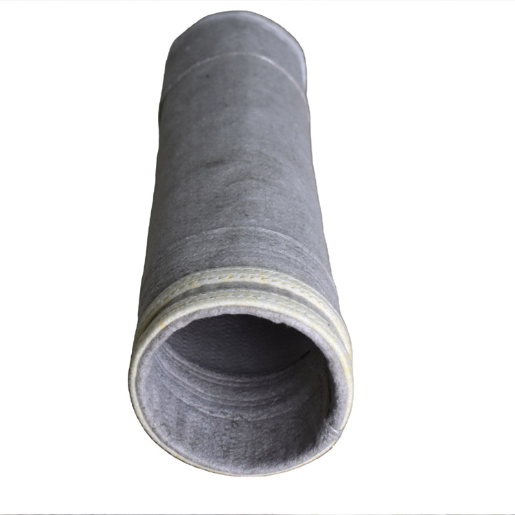 Water repellent/oil repellent dust bag
